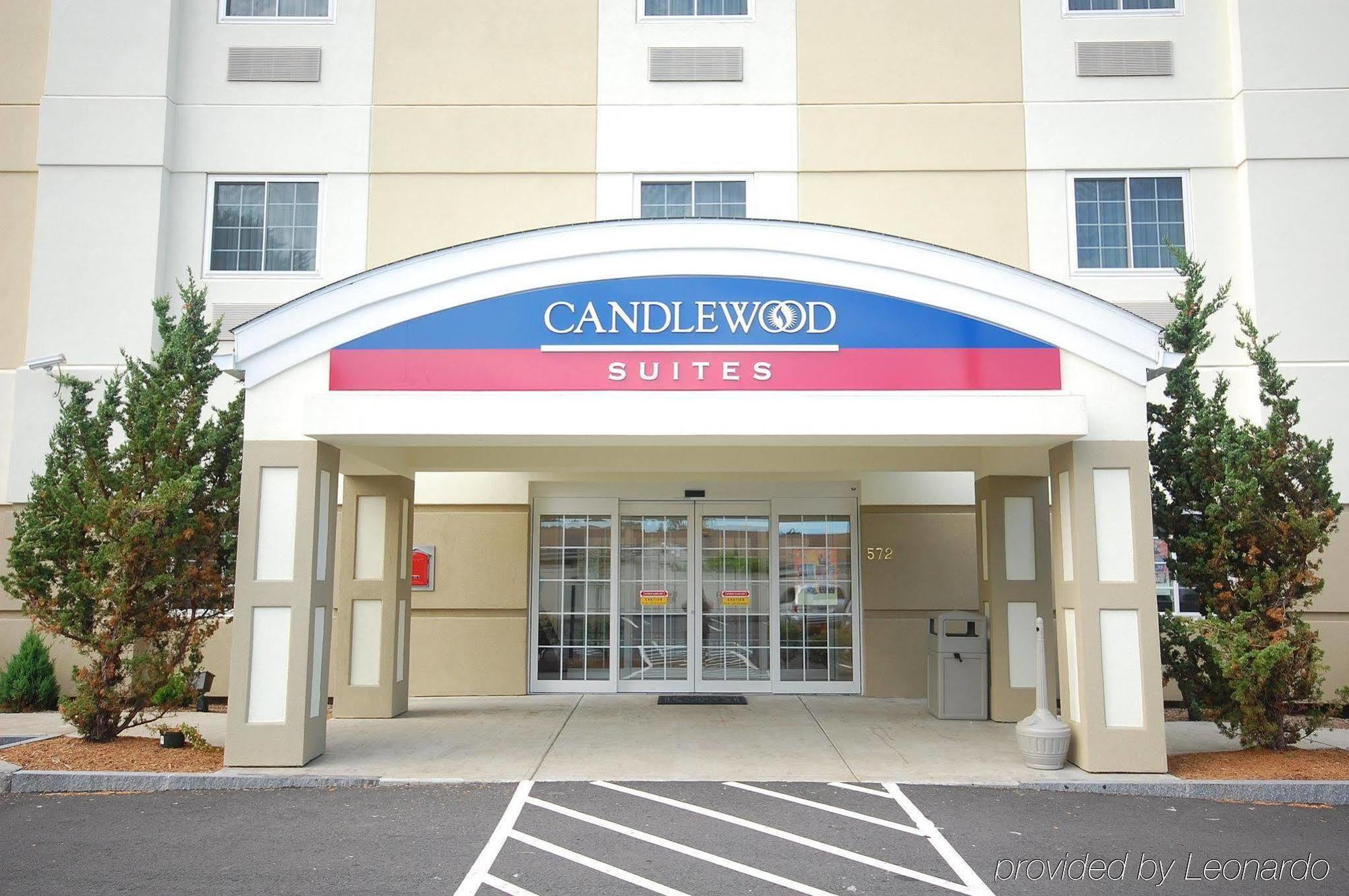 Candlewood Suites-West Springfield, An Ihg Hotel Exterior photo